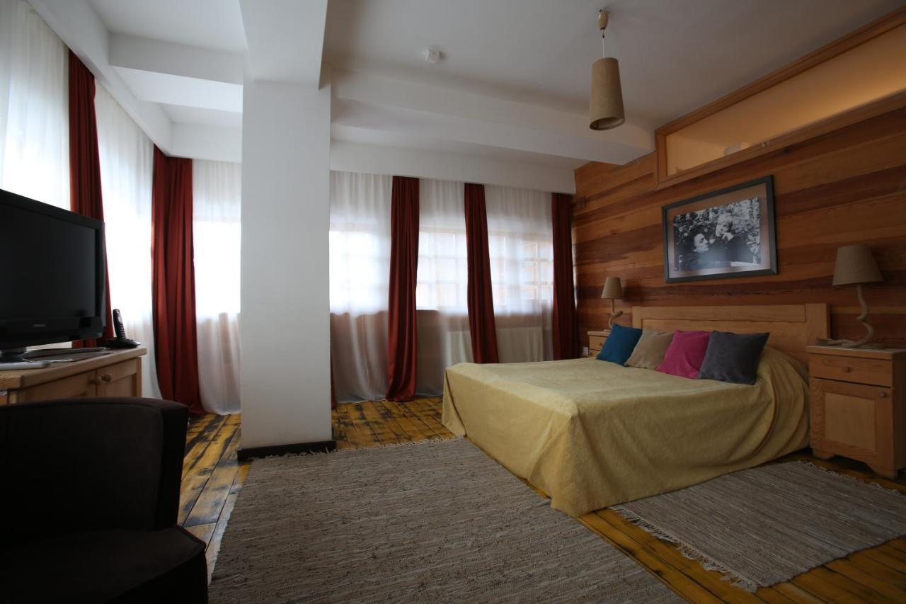 Mecavnik Resort モクラ・ゴラ エクステリア 写真