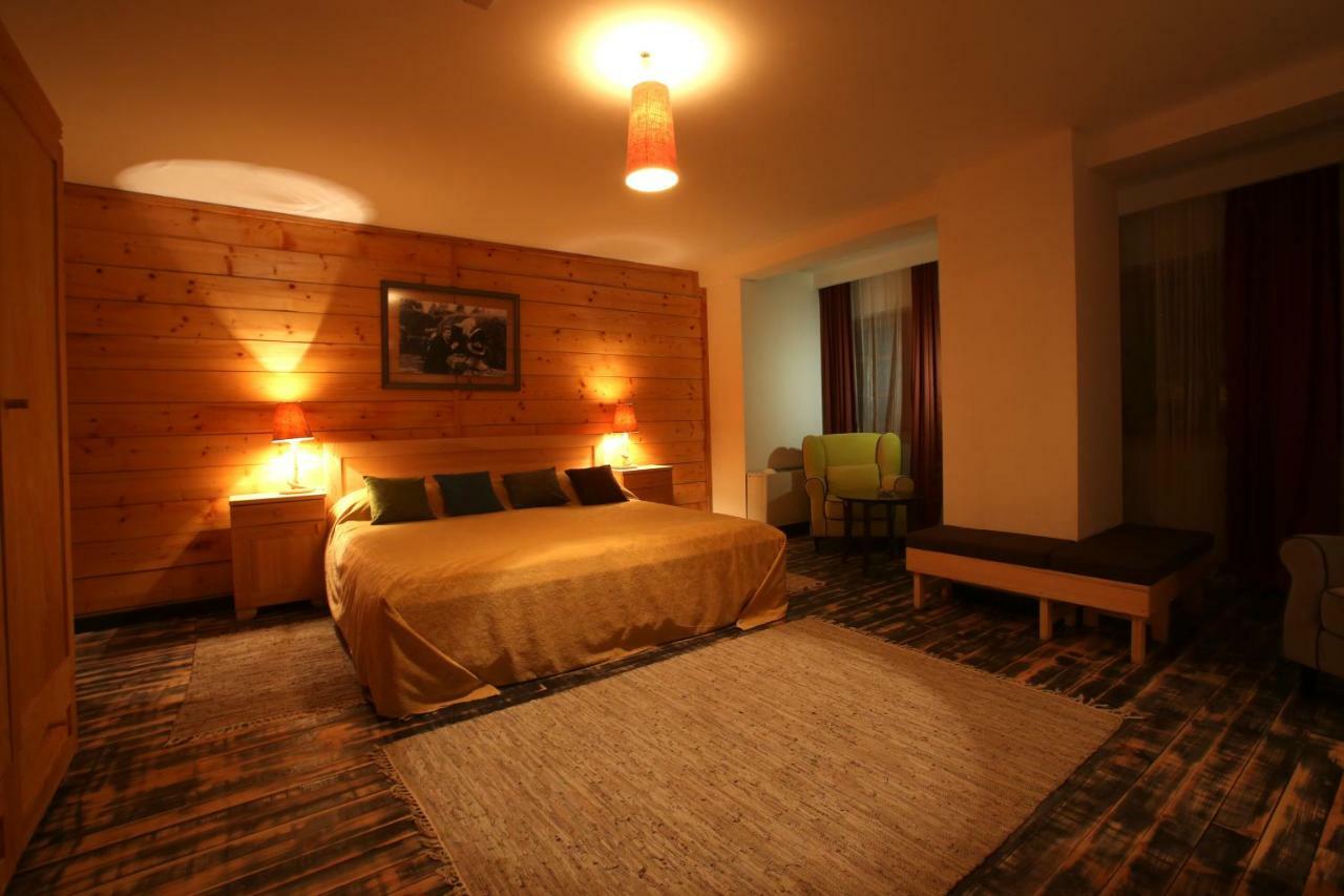 Mecavnik Resort モクラ・ゴラ エクステリア 写真